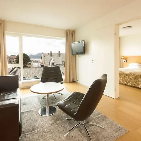 Scandic Parken 4*